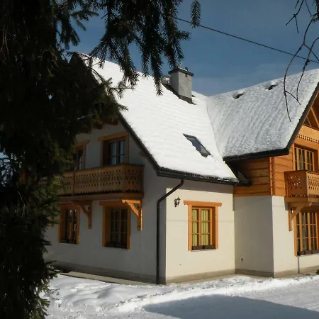 Krokuschata Pod Sokolica Guest house